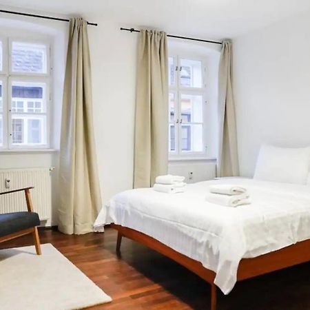 默德林Authentic Austrian Flat In The South Of Vienna公寓 外观 照片