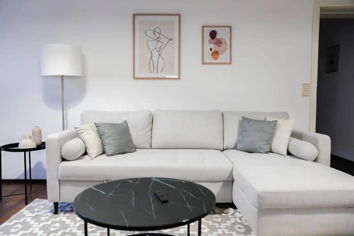 默德林Authentic Austrian Flat In The South Of Vienna公寓 外观 照片