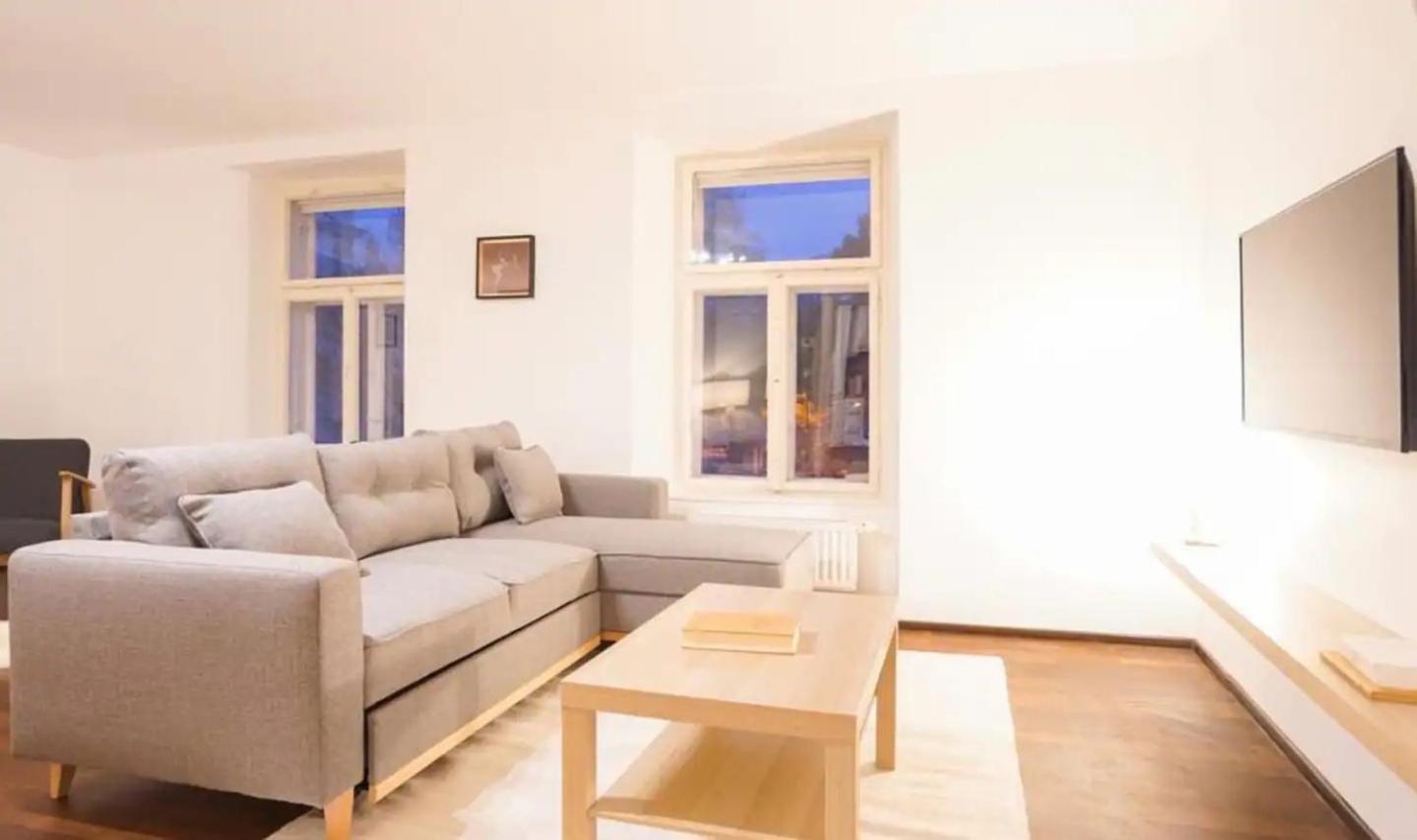 默德林Authentic Austrian Flat In The South Of Vienna公寓 外观 照片