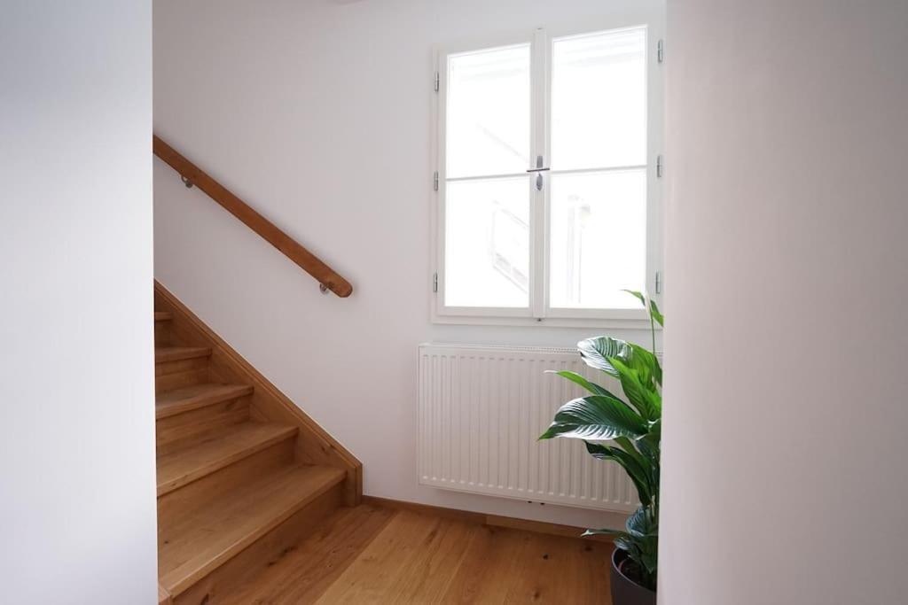 默德林Authentic Austrian Flat In The South Of Vienna公寓 外观 照片